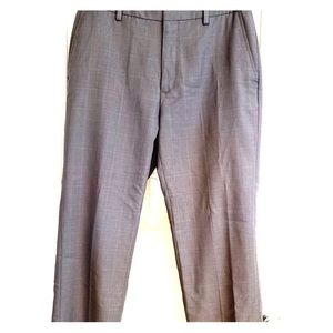 32” x 30” Calvin Klein Men’s dress pant - Lt. Char